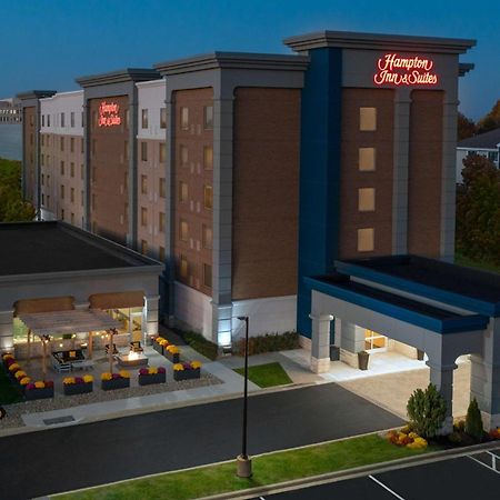 Hampton Inn & Suites Cleveland-Beachwood Exterior foto